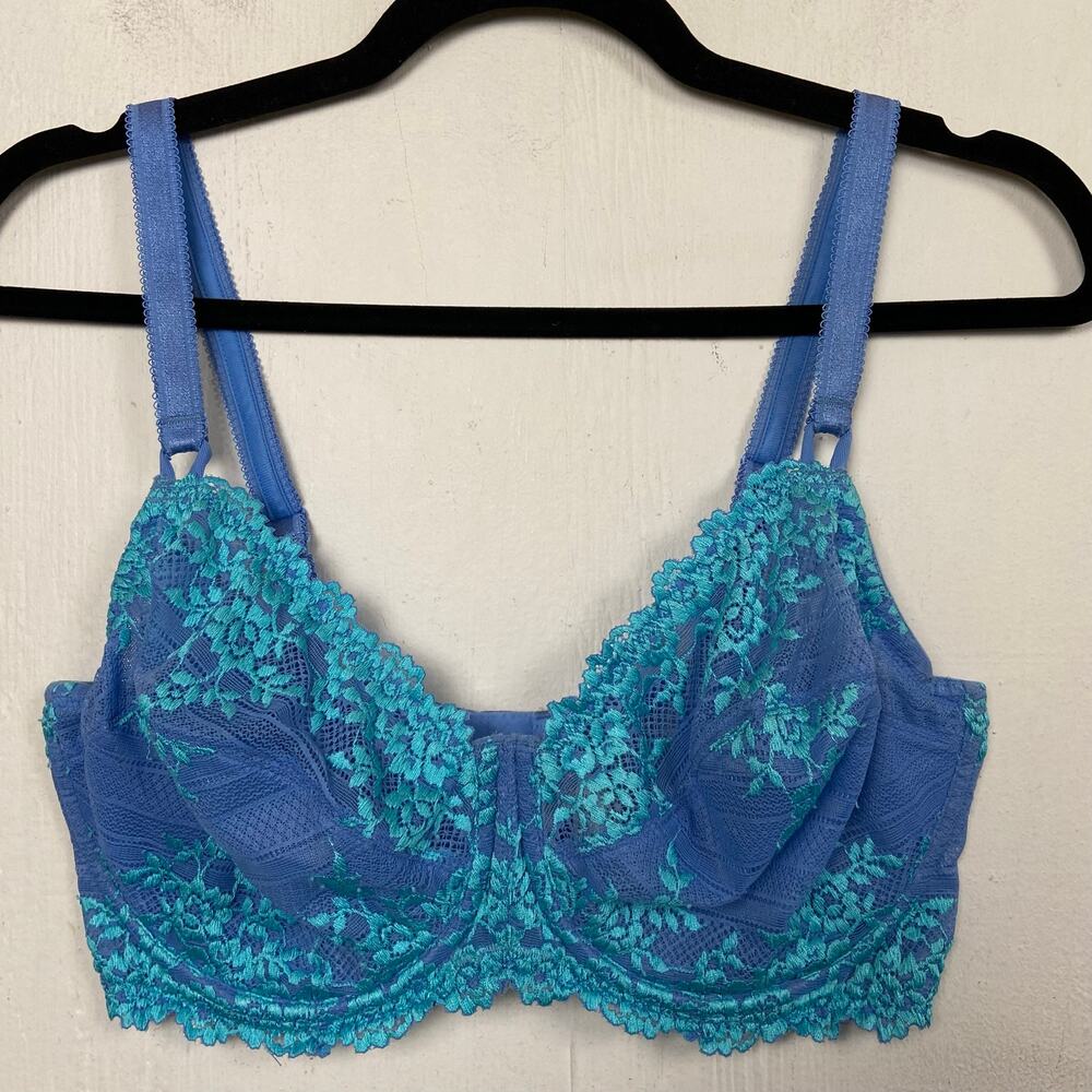 Wacoal Embrace Lace Blue Underwire Floral Embroidered Bra Unlined 65191 36DDD